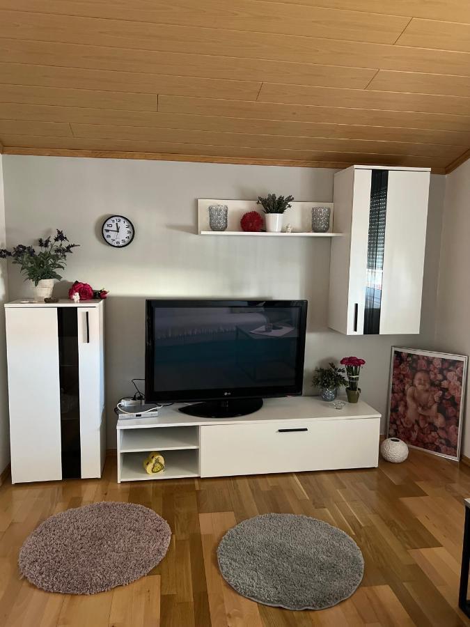 Apartman Tunja Vir Exterior photo